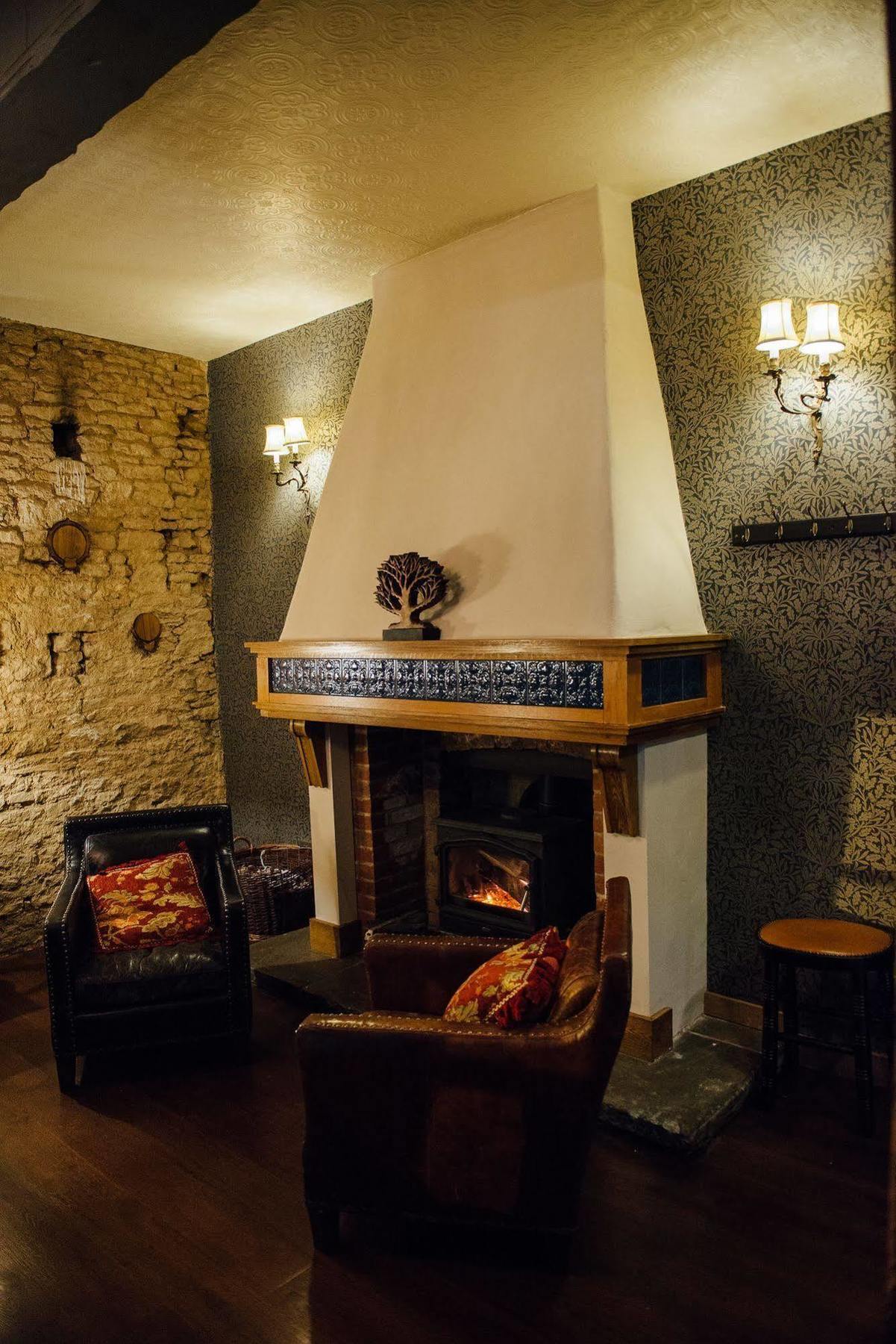 The Blue Boar Hotel Witney Luaran gambar